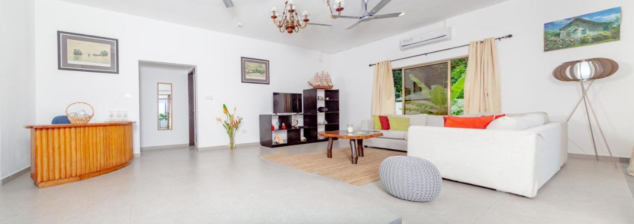 Riverside Mount Simpson - Seychelles Island Beau Vallon  Luaran gambar