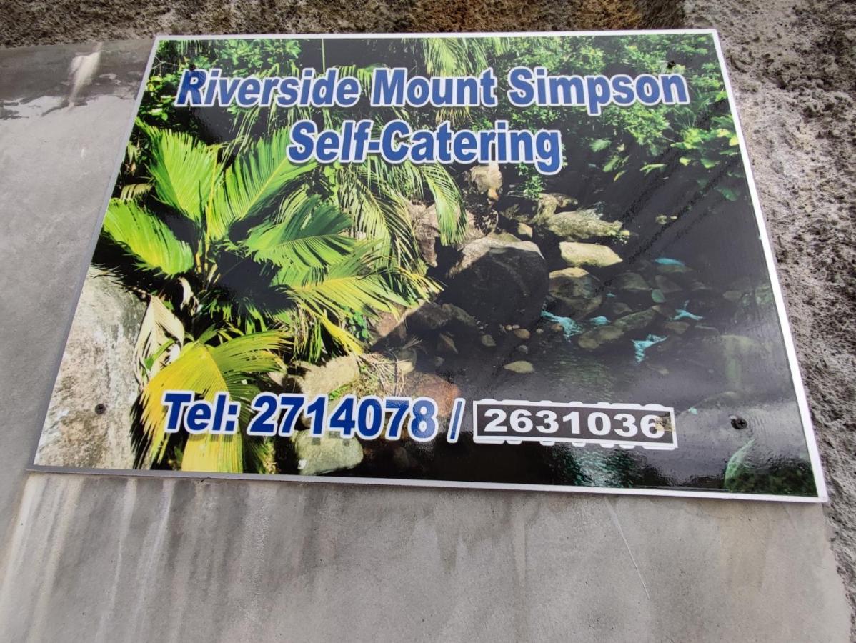 Riverside Mount Simpson - Seychelles Island Beau Vallon  Luaran gambar