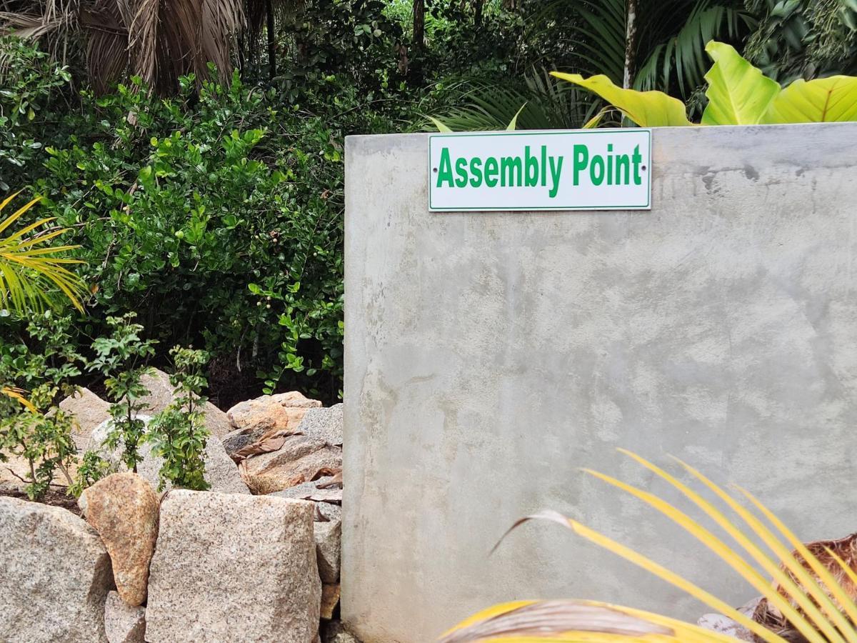 Riverside Mount Simpson - Seychelles Island Beau Vallon  Luaran gambar
